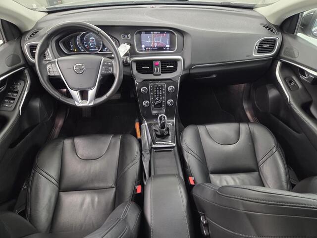 Volvo V40 1.5 T2 Nordic+, AUT! Pano Dak! Leder! Camera! VERWACHT!!