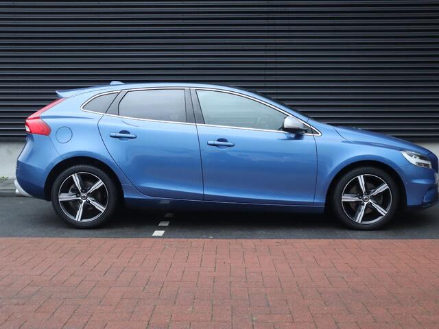 Volvo V40 2.0 T4 Business Sport R-design | Clima | Cruise | Multimedia/Navi | Leder | Stoelverwarming | PDC + Camera |