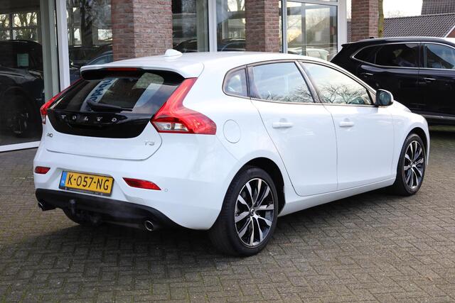 Volvo V40 2.0 T3 Polar+ CAMERA TREKHAAK-AFN. RUIT+STOELVERWARMING 2xPDC 17"LMV FULL-LED HALFLEER CRUISE NAVI CLIMA ENZ.