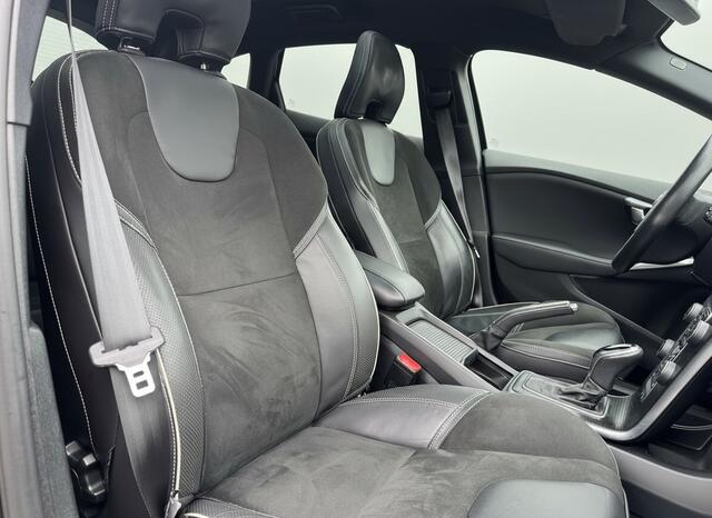 Volvo V40 1.5 T3 Kinetic 153pk, Camera | Navi | Harman Kardon