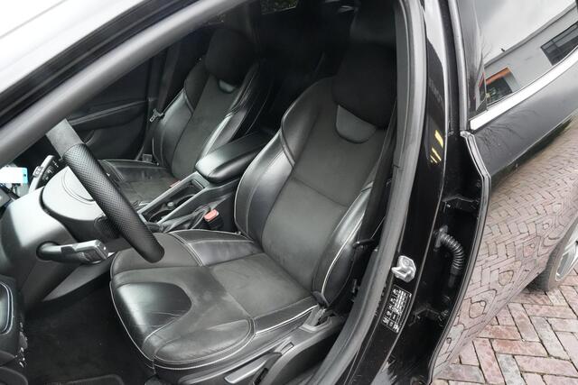 Volvo V40 2.0 T4 Business Sport R Design Stoelverw. Leer/Alcantara Digitale Teller Cruise PDC