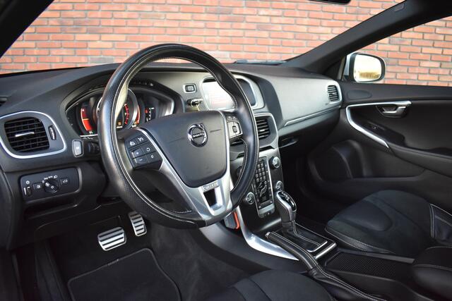 Volvo V40 T3 153PK Automaat Polar+ Sport | Harman & Kardon | Keyless entry | 17 inch