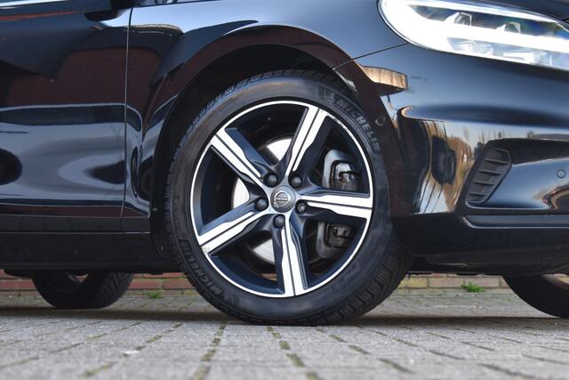 Volvo V40 T3 153PK Automaat Polar+ Sport | Harman & Kardon | Keyless entry | 17 inch