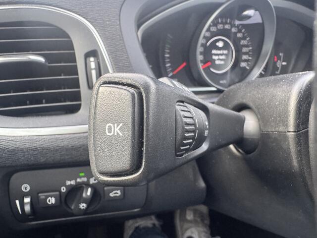 Volvo V40 2.0 D2 Momentum