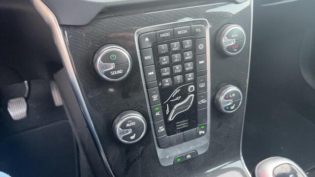 Volvo V40 2.0 T2 Nordic+ STANDKACHEL / STOELVERW / FULL LED / NAVI / CLIMA / PDC / BLUETOOTH / CRUISE / NL-AUTO