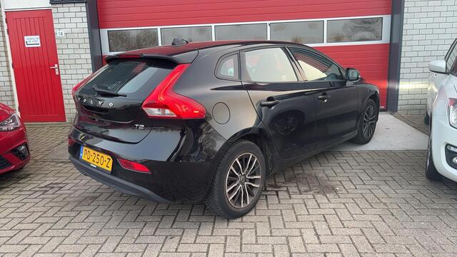 Volvo V40 2.0 T2 Nordic+ STANDKACHEL / STOELVERW / FULL LED / NAVI / CLIMA / PDC / BLUETOOTH / CRUISE / NL-AUTO