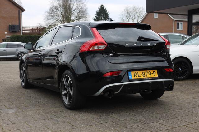 Volvo V40 2.0 D3 SPORT | R-DESIGN | AUTOMAAT | NAVI | TREKHAAK