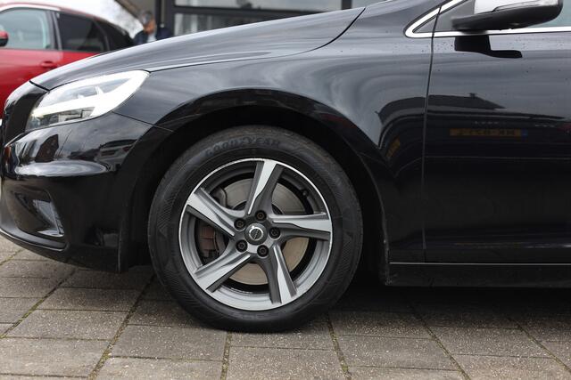 Volvo V40 2.0 D3 SPORT | R-DESIGN | AUTOMAAT | NAVI | TREKHAAK