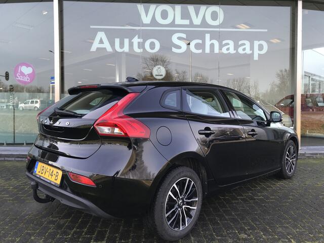 Volvo V40 2.0 D2 Nordic+ Automaat | Rijklaar incl 12 mnd Bovag | Euro6 Trekhaak Adaptieve cruise BLIS Camera LED koplamp