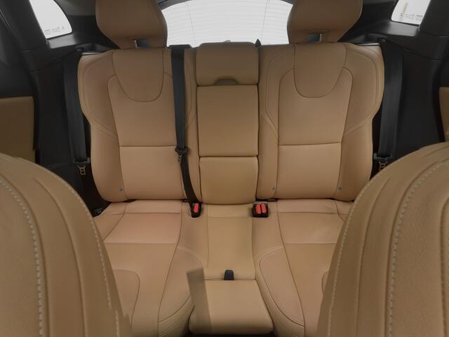 Volvo V40 2.0 D2 Nordic+ | CAMERA | STOELVERW. | KEYLESS | LEDER