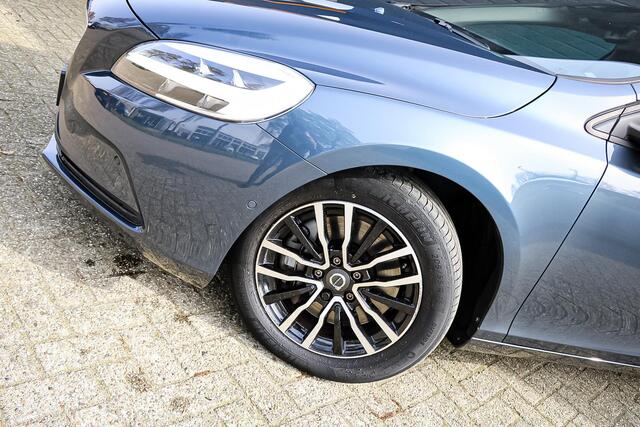 Volvo V40 1.5 T2 Polar+ AUTOMAAT / CRUISE. / LED