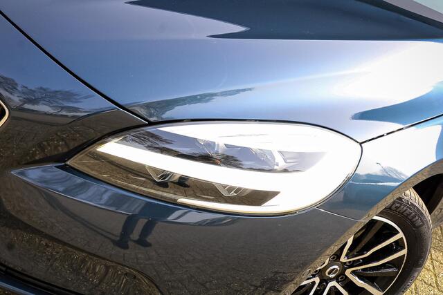 Volvo V40 1.5 T2 Polar+ AUTOMAAT / CRUISE. / LED