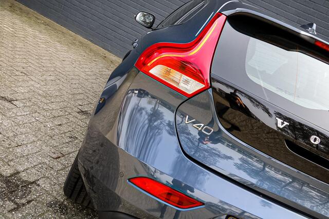 Volvo V40 1.5 T2 Polar+ AUTOMAAT / CRUISE. / LED