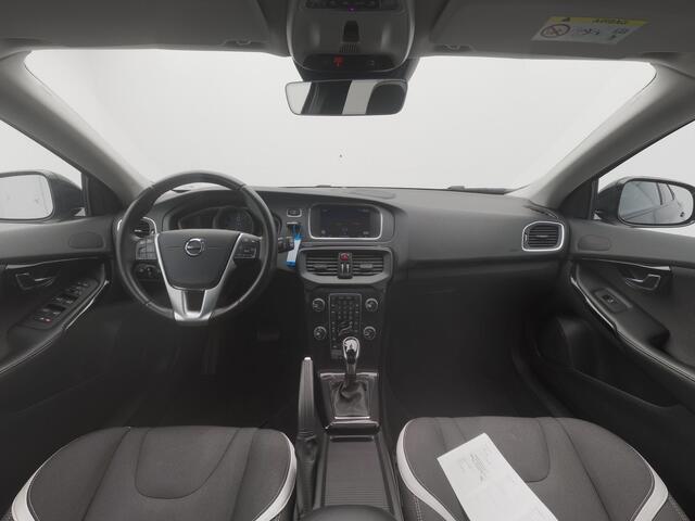 Volvo V40 1.5 T3 Dynamic Edition | STOELVERWARMING | TREKHAAK