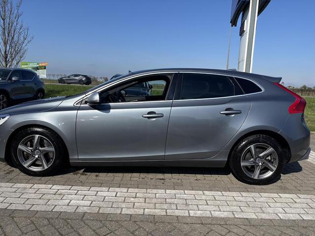 Volvo V40 T4 R-Design Leder Panodak Automaat