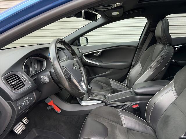 Volvo V40 1.5 T3 Polar+ Sport / Heico filter + uitlaat / R-design styling kit / 18" Velgen /