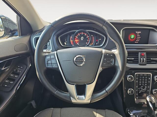 Volvo V40 1.5 T3 Dynamic Edition