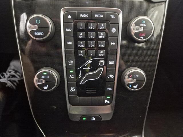 Volvo V40 1.5 T2 Polar+ | Automaat | Navigatie | Stoelverwarming | LED koplampen | Climate control | Volvo On Call | Bluetooth | Cruise control |