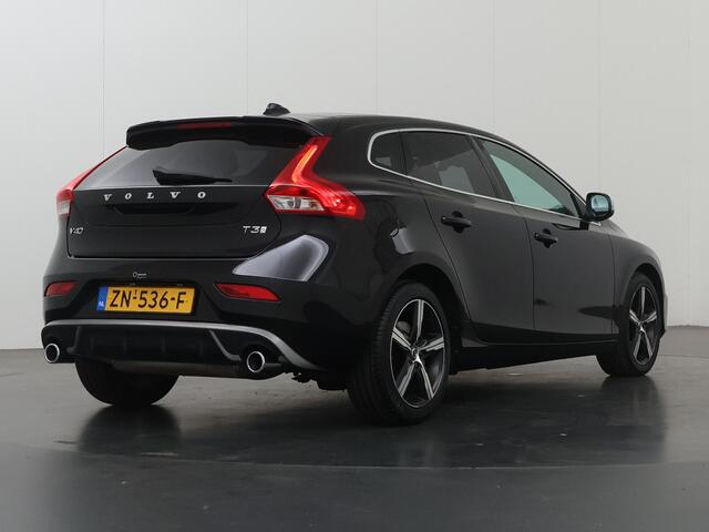 Volvo V40 1.5 T3 Polar+ Sport | Panoramadak | Navigatie | Parkeercamera | Climate Control | Cruise Control | Stoelverwarming |