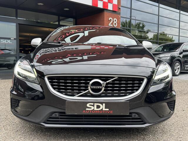 Volvo V40 1.5 T2 R-Design // NAVI // CRUISE // LED // PDC // TREKHAAK // STOELVERWARMING //