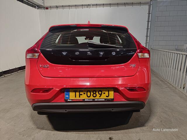 Volvo V40 1.5 T2 122pk Edition+ Aut.6 Navi / Wifi / Climate C./ Cruise C./ LED
