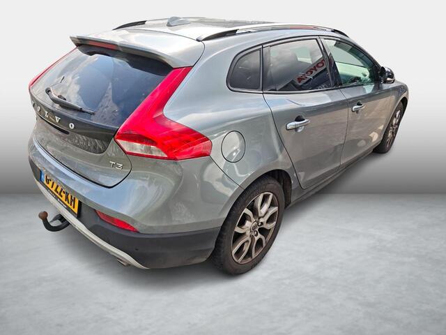 Volvo V40 CROSS COUNTRY 1.5 T3 Polar+ Luxury | LED | panorama dak | trekhaak | leder | verwarmde voorstoelen | DAB | camera | Harman Kardon Premium audio | Dealer onderhouden |