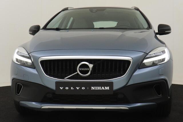 Volvo V40 CROSS COUNTRY T3 AUT. Nordic+ -PANO.DAK|LEDER|KEY-LESS|POWER-SEAT|STANDKACHEL|CAMERA|17"