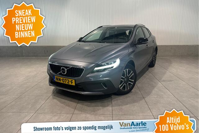 Volvo V40 CROSS COUNTRY T4 Aut. Momentum Trekhaak Parkassist Stoelverwarming 190pk