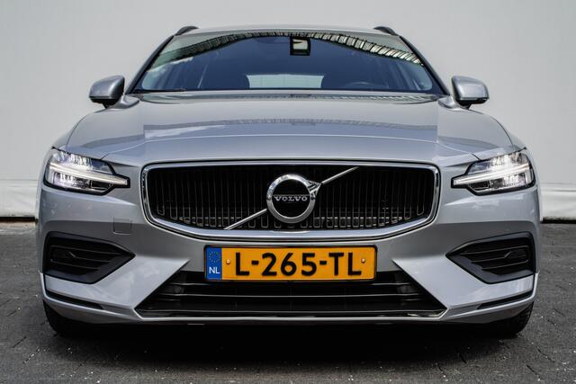 Volvo V60 2.0 B3 Momentum Advantage Trekhaak/ Lederen int./ Stuur+stoelverwarming/ DAB+/ Carplay/ Cruise control