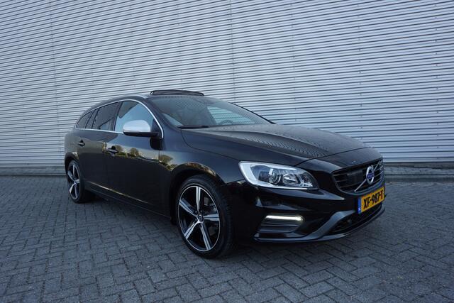 Volvo V60 2.0 D4 Business Sport - AUTOMAAT - Climate / Navi / Cruise / Lane ass. / Camera / Parkeers. / NAP