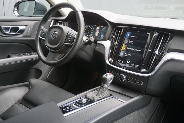 Volvo V60 2.0 T4 Momentum Pro | Origineel NL | Leder | Camera | Cruise Control | Navigatie |