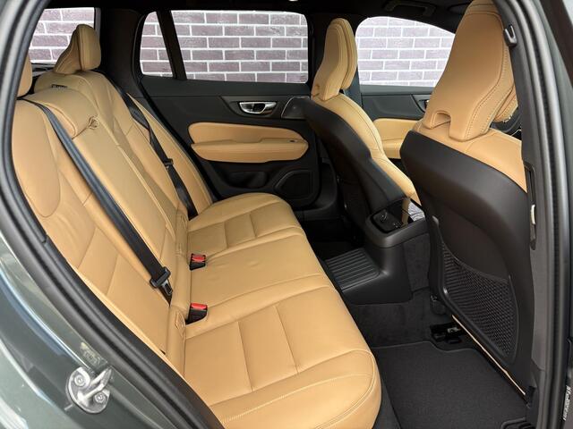 Volvo V60 2.0 T6 Plug-in hybrid AWD Ultra Dark | Bowers & Wilkins | Massage | Stoel ventilatie + Verwarming | Panorama Schuifdak | HUD | Adaptieve Cruise | BLIS | 360° Camera |