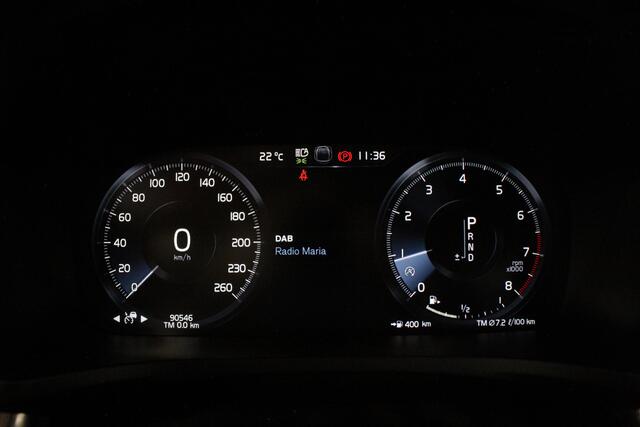 Volvo V60 2.0 T4 Inscription > 190pk/Memory/Leer/19inch/PINE GREY & Moritz Amber...