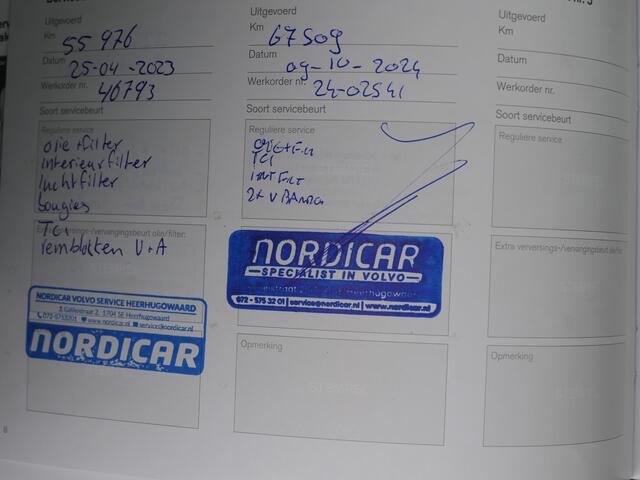 Volvo V60 T5 Momentum 12 MND garantie Leer / Trekhaak / Navi / Stuurverwarming