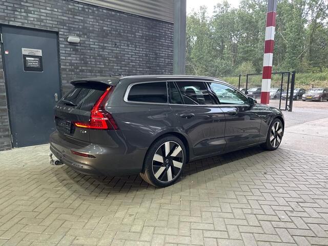 Volvo V60 T6 Plug-in hybrid Plus Bright | ACC | 360° Camera | Panoramadak | harman/kardon | Trekhaak | BLIS
