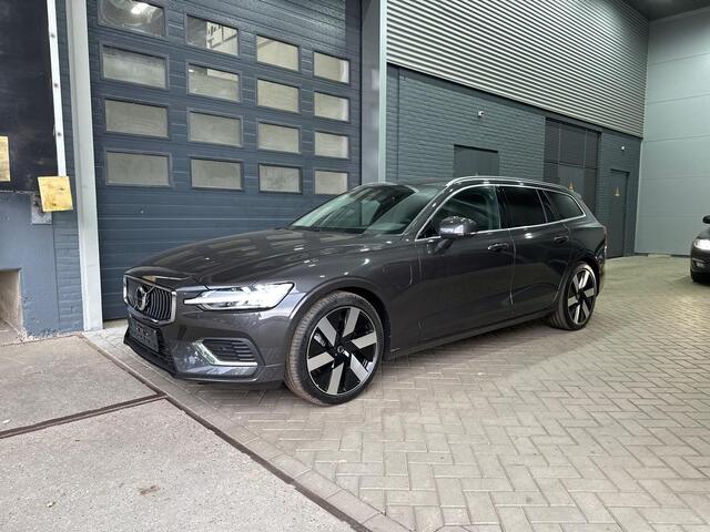 Volvo V60 T6 Plug-in hybrid Plus Bright | ACC | 360° Camera | Panoramadak | harman/kardon | Trekhaak | BLIS