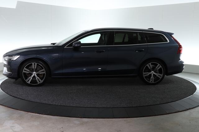 Volvo V60 2.0 T6 Recharge AWD Inscription | TREKHAAK | HARMAN KARDON |