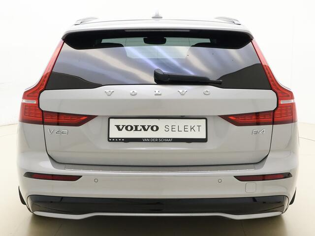 Volvo V60 B4 211pk Automaat Plus Dark / 360 Camera / Full-LED / El. Trekhaak / Harman&Kardon Audio / Getint glas / 4 - Zone Climate / Stoel + Stuurw. Verwarming /