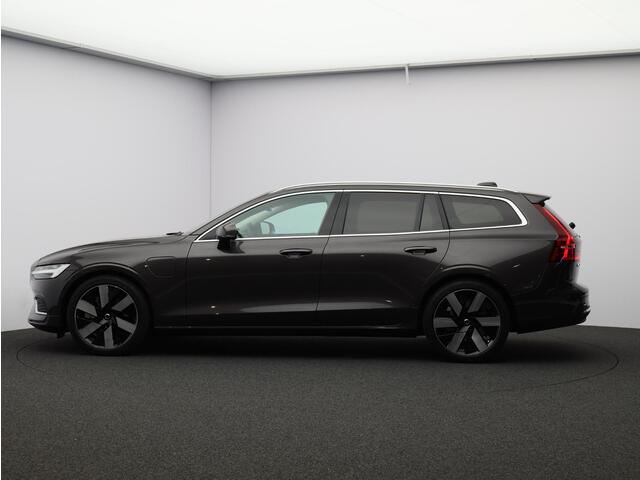 Volvo V60 2.0 T6 Plug-in hybrid AWD Essential / Adaptive Cruise / Leder interieur / Privacy Glass / Climate Pack / Driver Awareness / 19" velgen