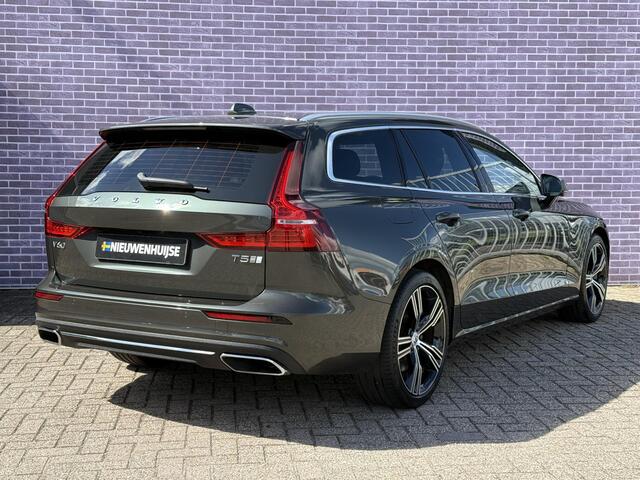 Volvo V60 2.0 T5 Inscription | BLIS | Harman/Kardon | 360º camera | DAB | Memory | Stoelverwarming | Parkeersensoren V+A | Extra getint glas | Verwarmbare voorruit |