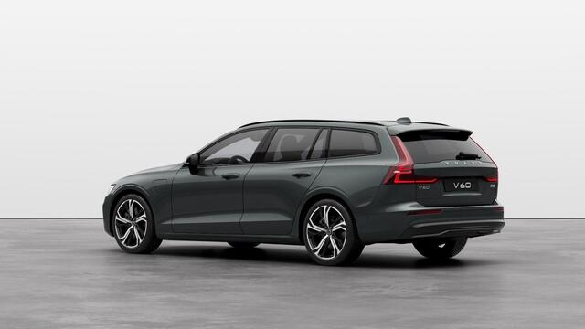 Volvo V60 2.0 T6 Plug-in hybrid AWD Plus Dark | Google | Longe Range | Schuif-/Kanteldak | Lederen Bekleding | Head-Up Display | Getint Glas | Sportstoelen | Harman Kardon Audio | Memory | 19" LM