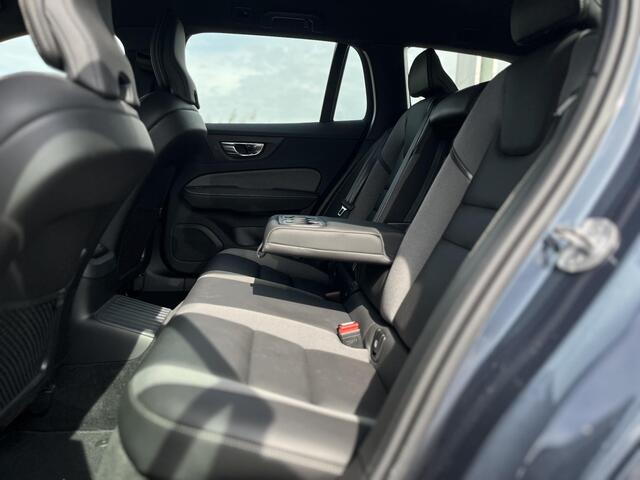 Volvo V60 T6 Plug-in hybrid AWD Plus Dark | Harman/Kardon | Memoryseats | 360 Camera | Trekhaak |