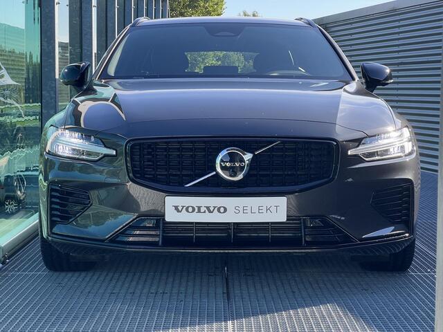 Volvo V60 2.0 T6 Plug-in hybrid AWD Plus Dark PHEV, Automaat, Trekhaak semi elektrisch inklapbaar, Stoelverwarming, Stuurverwarming, Harman Kardon, Driver assist, Adaptive cruise, Blis