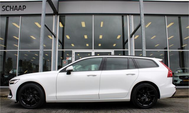 Volvo V60 B3 Automaat Momentum Advantage | Getint glas | 18" Glossy Black LMV | PDC V+A | AppleCarplay | LED Koplampen | DAB