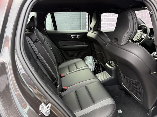 Volvo V60 2.0 T6 Plug-in hybrid AWD Plus Dark | Nieuw Binnen | 360° Camera | Stoel en stuurverwarming | Trekhaak | Adaptieve cruise control | Harman/Kardon audio | BLIS dodehoekdetectie |