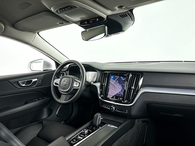 Volvo V60 B3 Aut. Business Pro | 360° Camera | Stoel- en stuurverwarming | Trekhaak