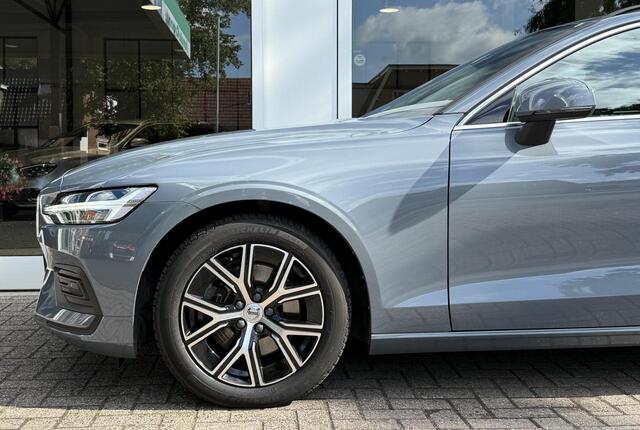 Volvo V60 2.0 B4 Core |Google|Camera|Trekhaak|
