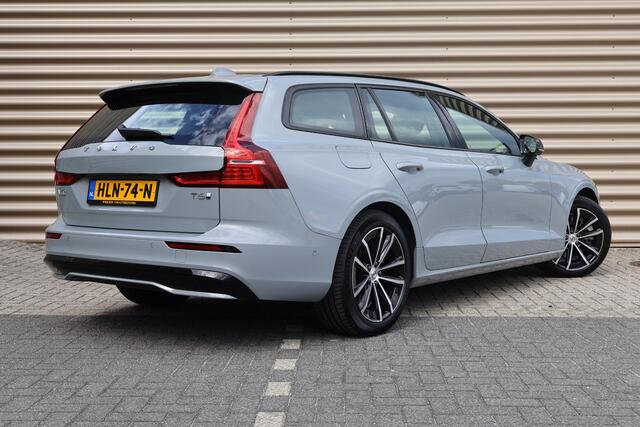 Volvo V60 2.0 T6 Plug-in hybrid AWD Plus Dark