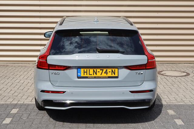 Volvo V60 2.0 T6 Plug-in hybrid AWD Plus Dark