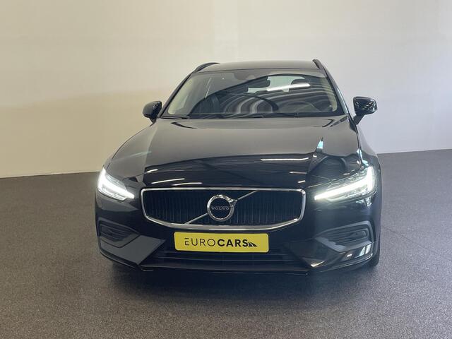 Volvo V60 2.0 B4 Momentum Climate control Cruise control adaptieve Parkeersensoren Achteruitrijd camera LED Verwarmde voorstoelen Lane assist Apple Carplay/ Android Auto
